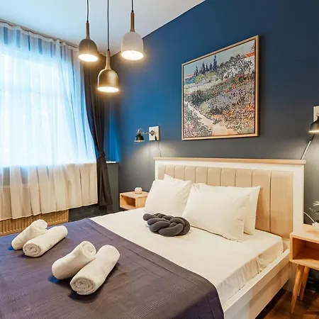 Apartment Central And Stylish Apartment 5 Min Walk To Istiklal Street In Cihangir, Beyoglu